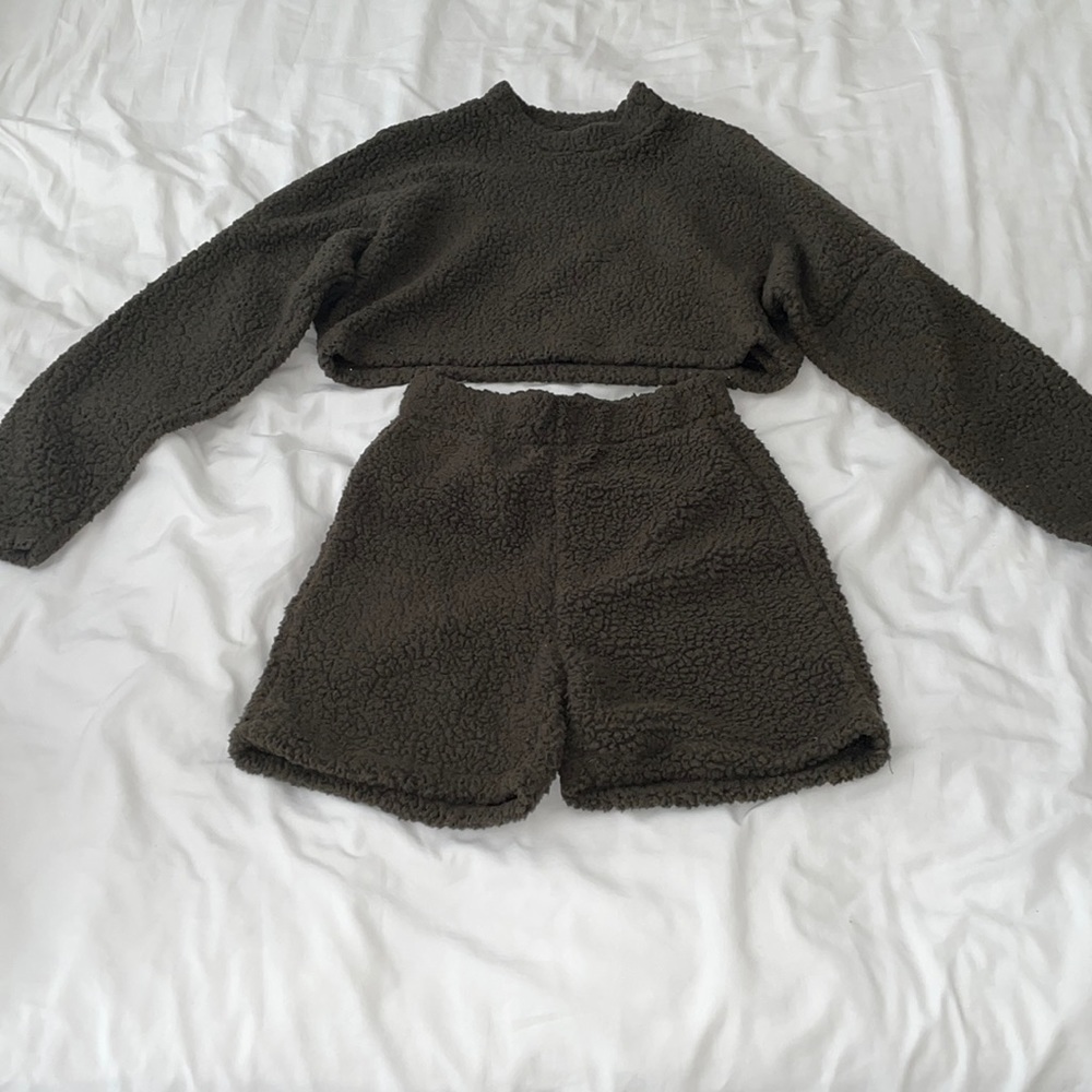NOT AVAILABLE Cozy Forest Green Short Set